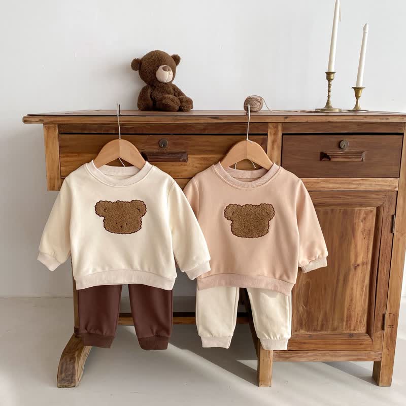 Baby 2-Piece Embroidered Bear Simple Set