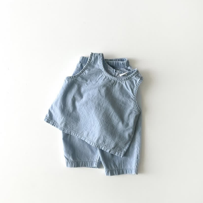 Toddler 2-Piece Denim Blue Sleeveless Set