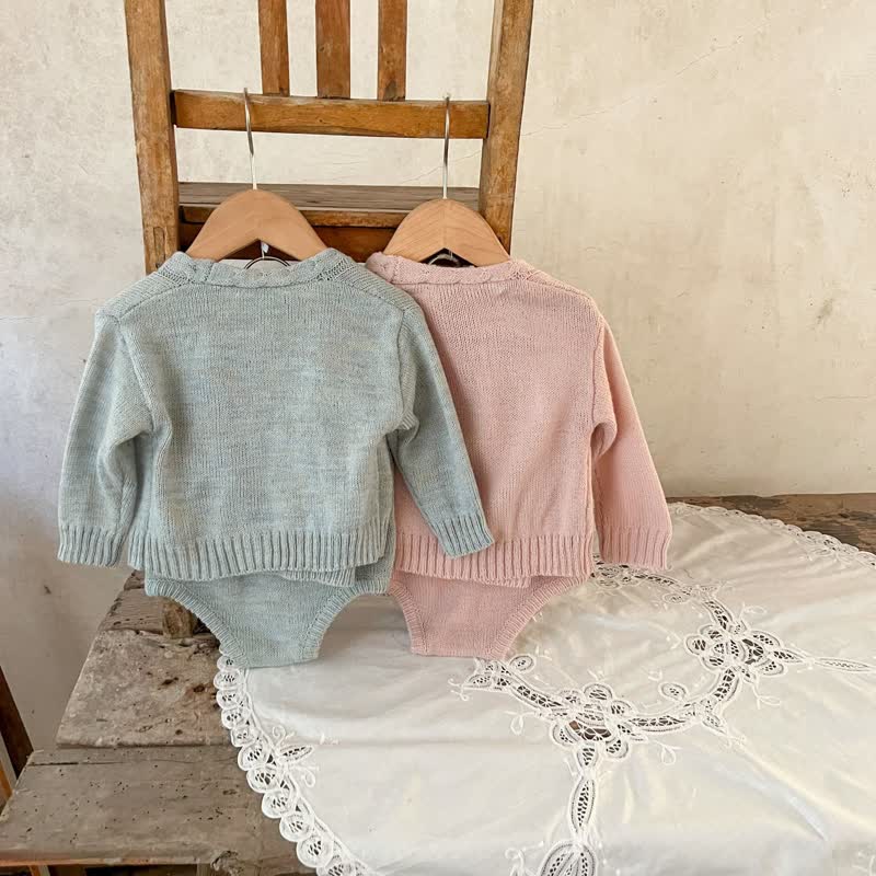 Baby Girl 3-Piece Knitted Solid Color Set