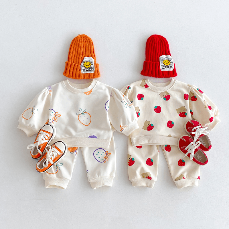 Baby 2-Piece Strawberry Bear Sweatsuit Set