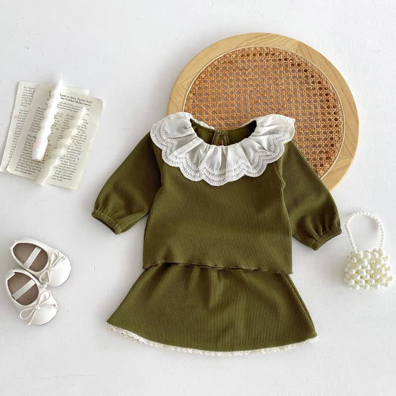 Baby 2-Piece Green Ruffled Collar Set