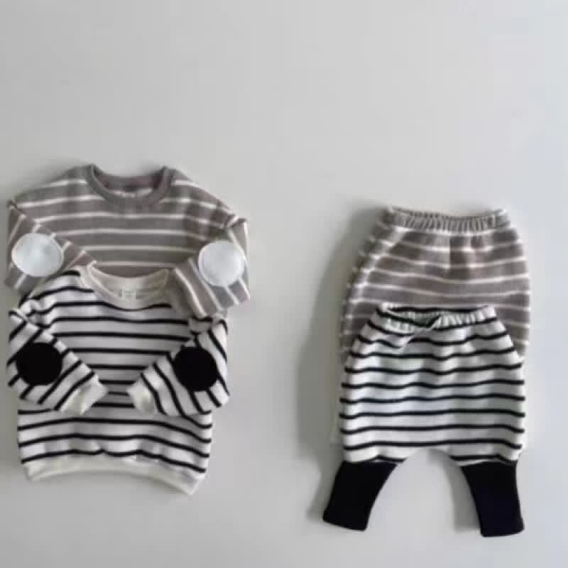 Baby 2-Piece Striped Patch Fleece Lined Set