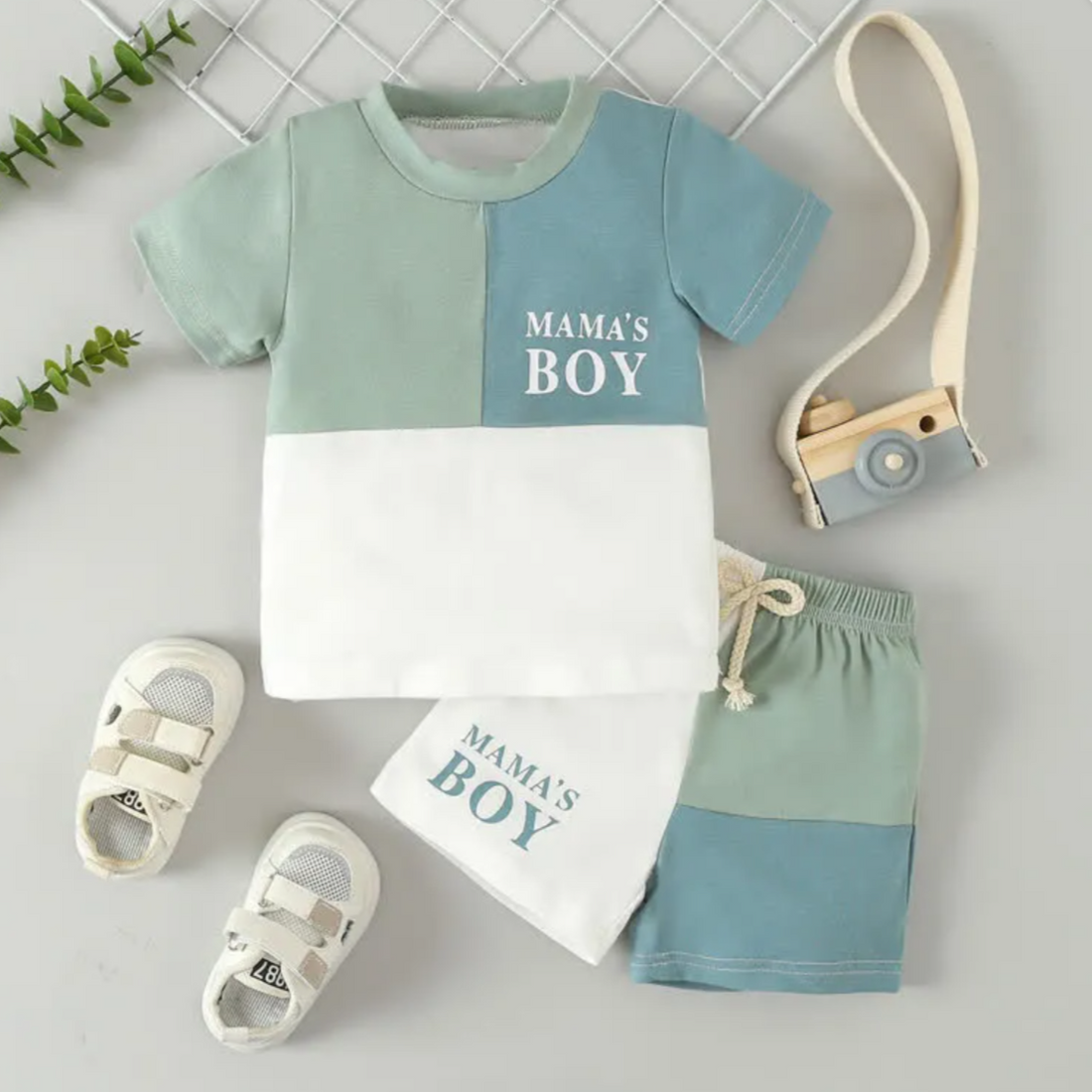 MAMA'S BOY 2-Piece Sweatsuit Set