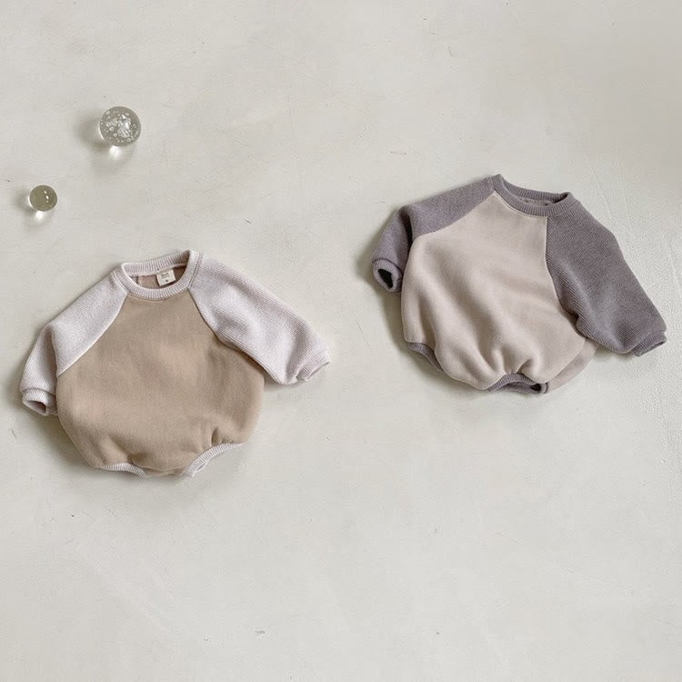 Baby Contrast Sleeves Simple Bodysuit