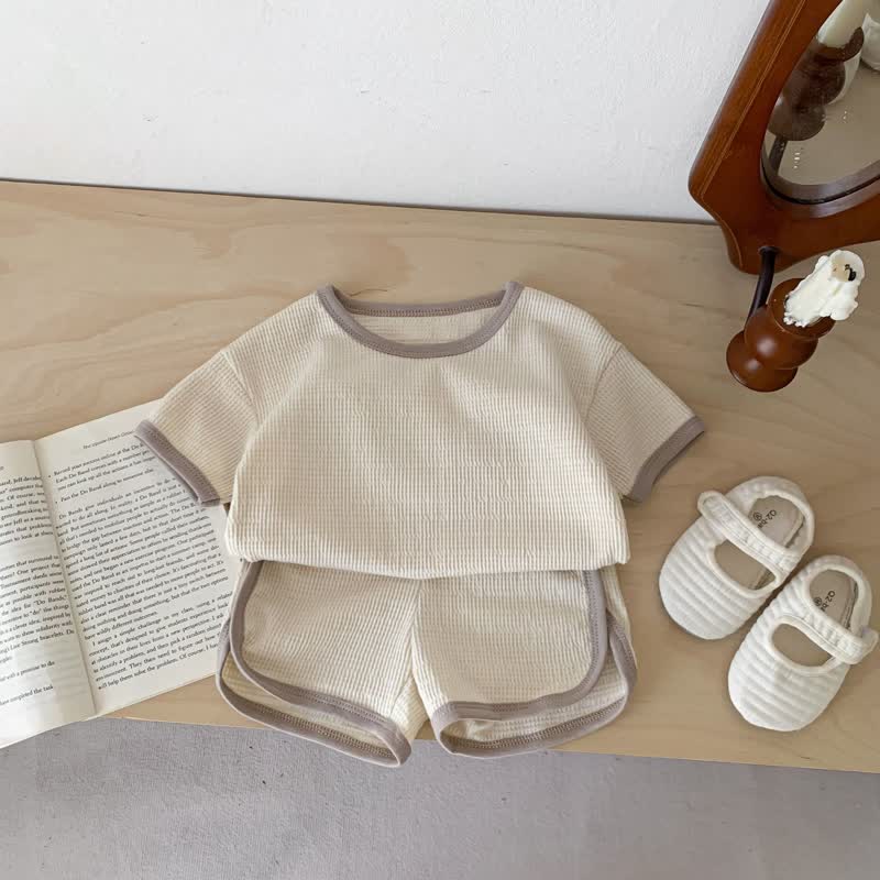 Baby Unisex Casual Tee and Shorts Set