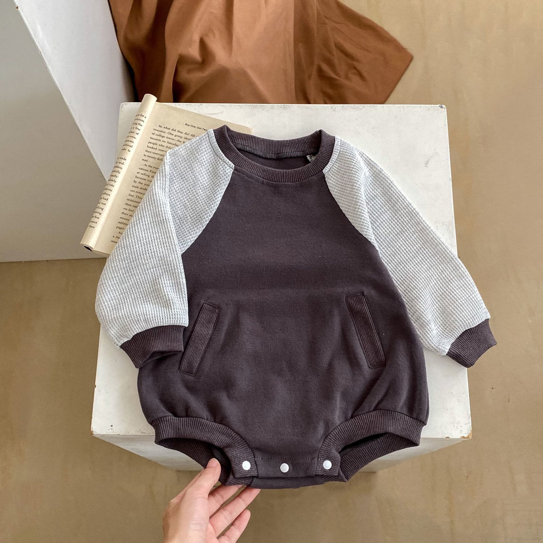 Baby Contrast Sleeves Waffle Simple Bodysuit