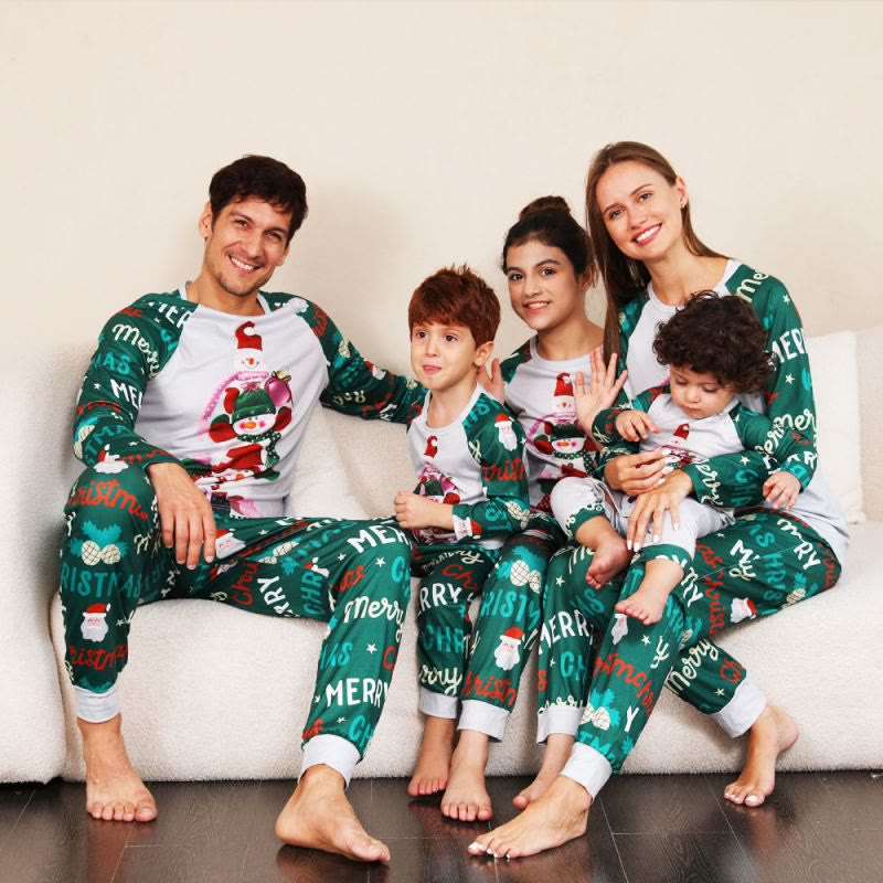 MERRY CHRISTMAS Family Matching Christmas Scarf Snowman Pajamas