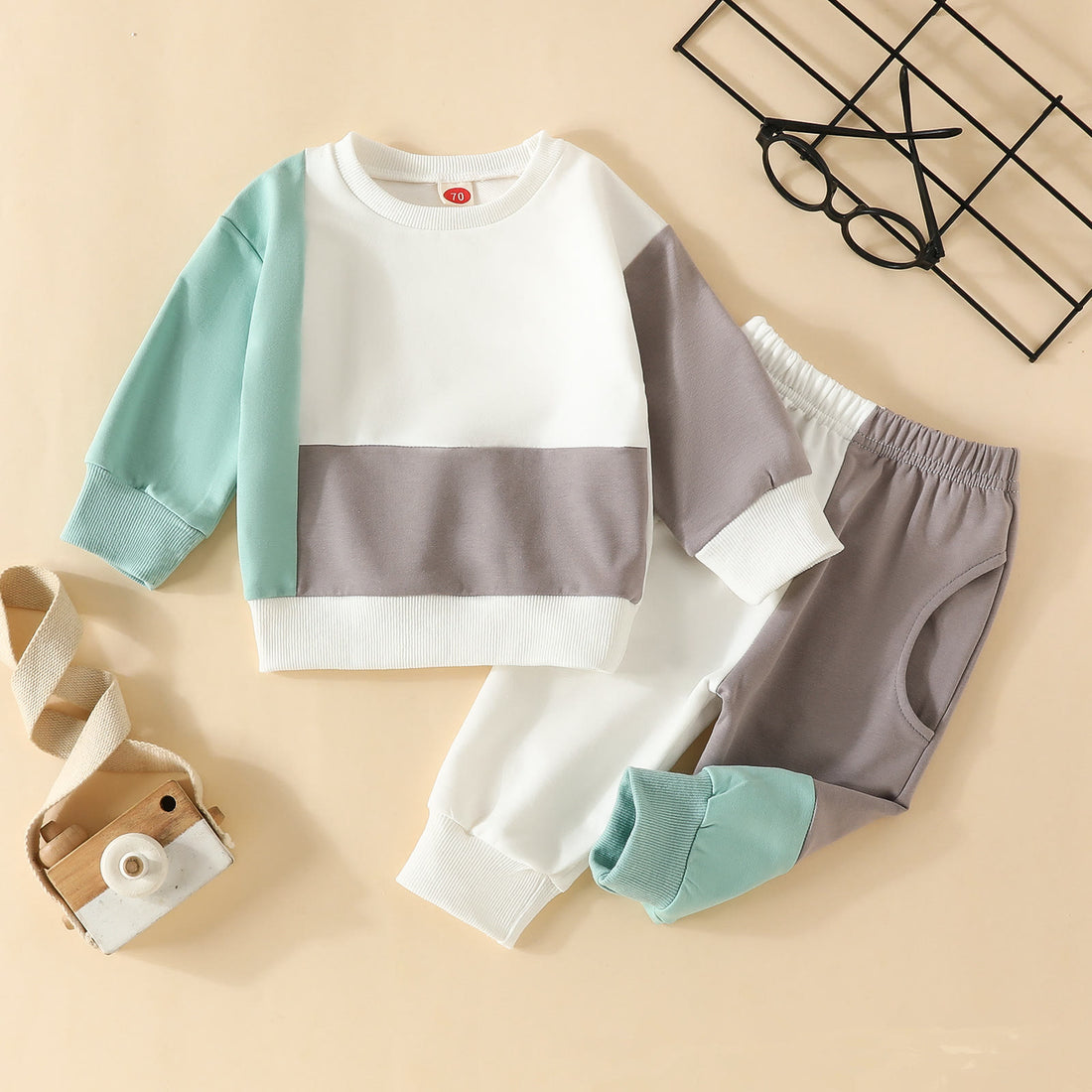 Baby Design Color Block Sweatsuit 2 Pieces Set