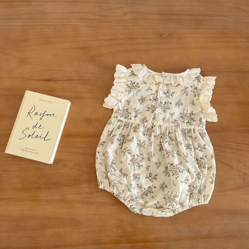 Baby Lace Flounced Retro Flower Bodysuit