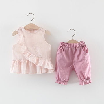 Baby Ruffled Blouse and Capri Pants Set