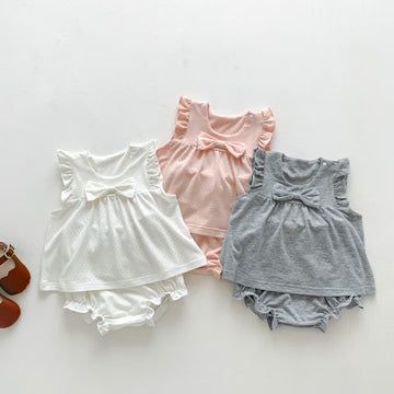 Baby Bowknot Ruffled Tee and Shorts Set